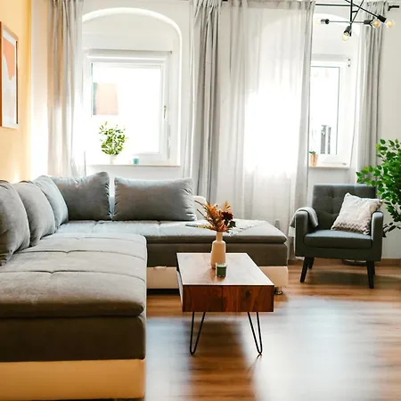 דירה Modernes Mit Balkon Und Stellplatz קוניגשטיין אן דר אלבה